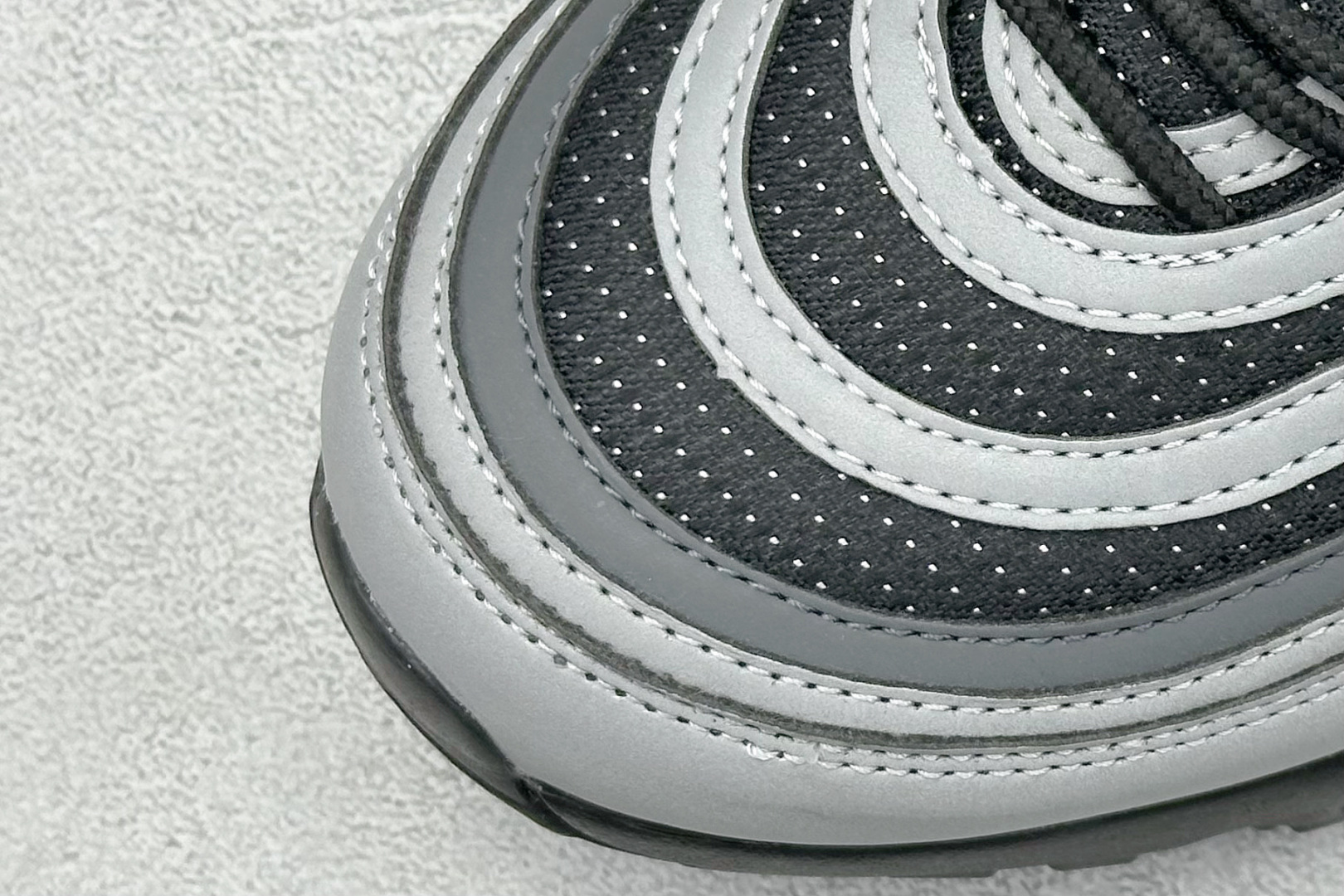 Division St. x Nike Air Max 95/97 Ducks of a Feather Thunder IM2174-001