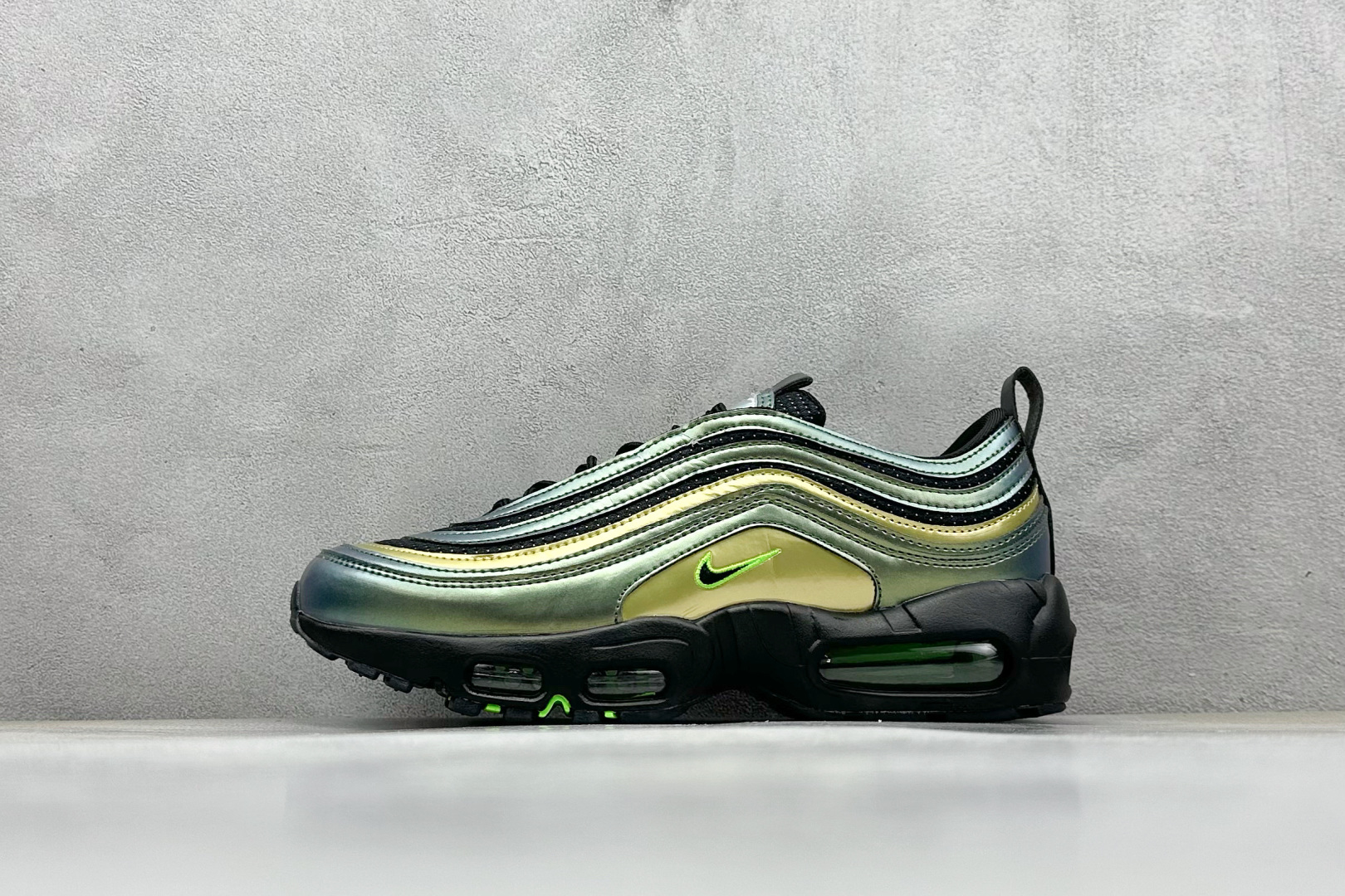 Division St. x Nike Air Max 95/97 Ducks of a Feather Thunder II1714-900
