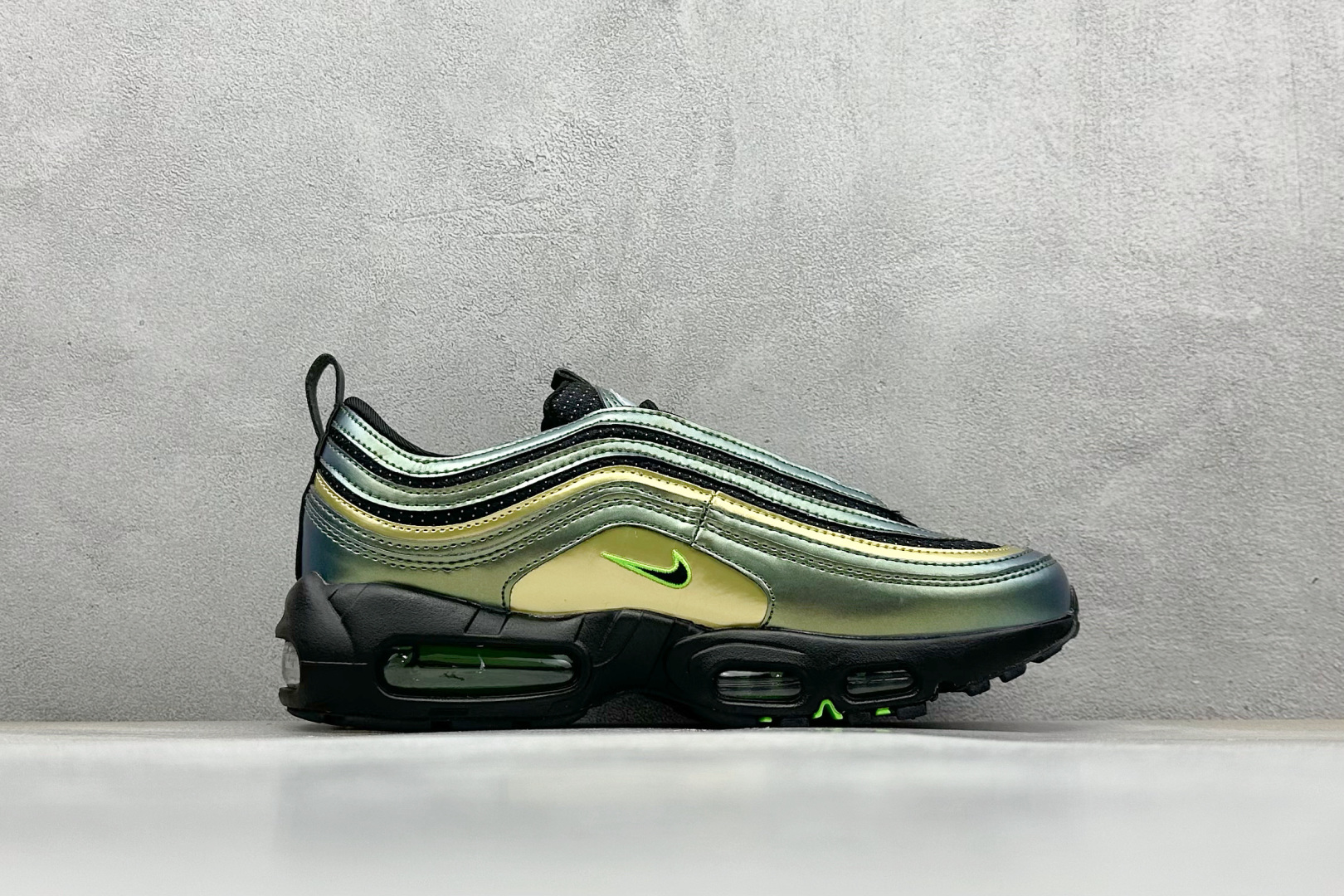 Division St. x Nike Air Max 95/97 Ducks of a Feather Thunder II1714-900