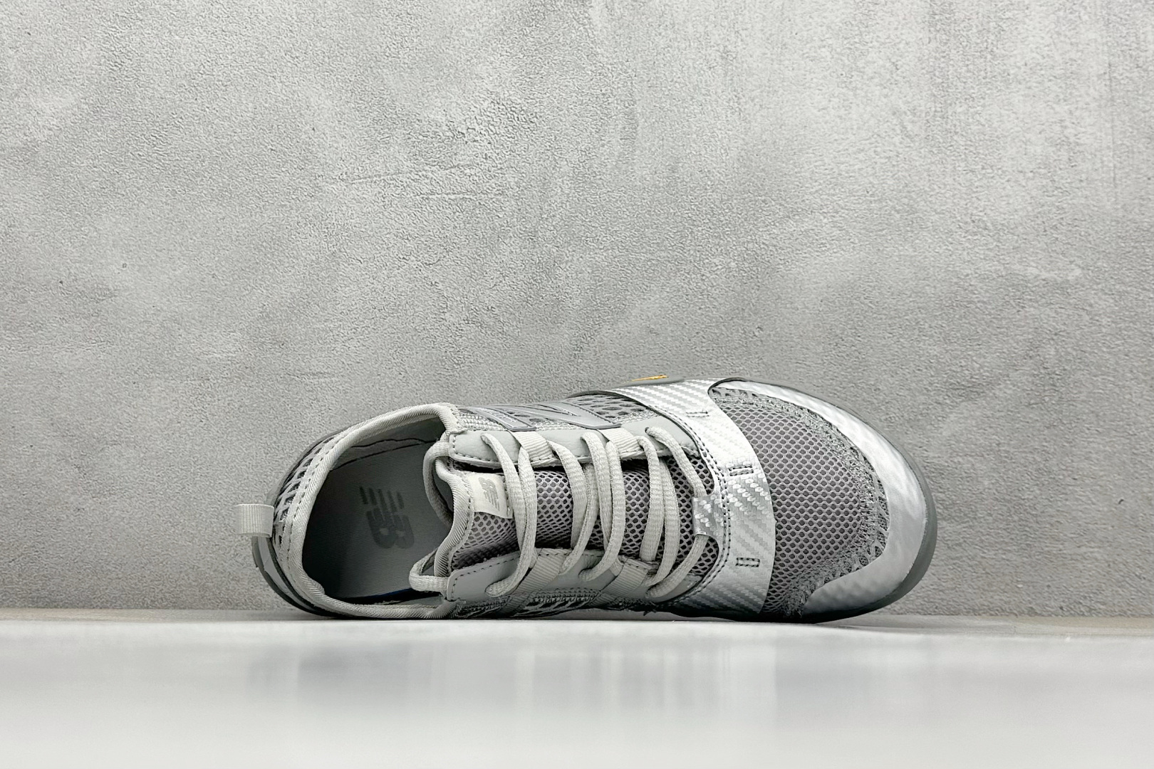 ISSEY MIYAKE/ x New Balance NB MT10O 舒适时尚 减震耐磨 低帮 生活休闲鞋 MT10OAB