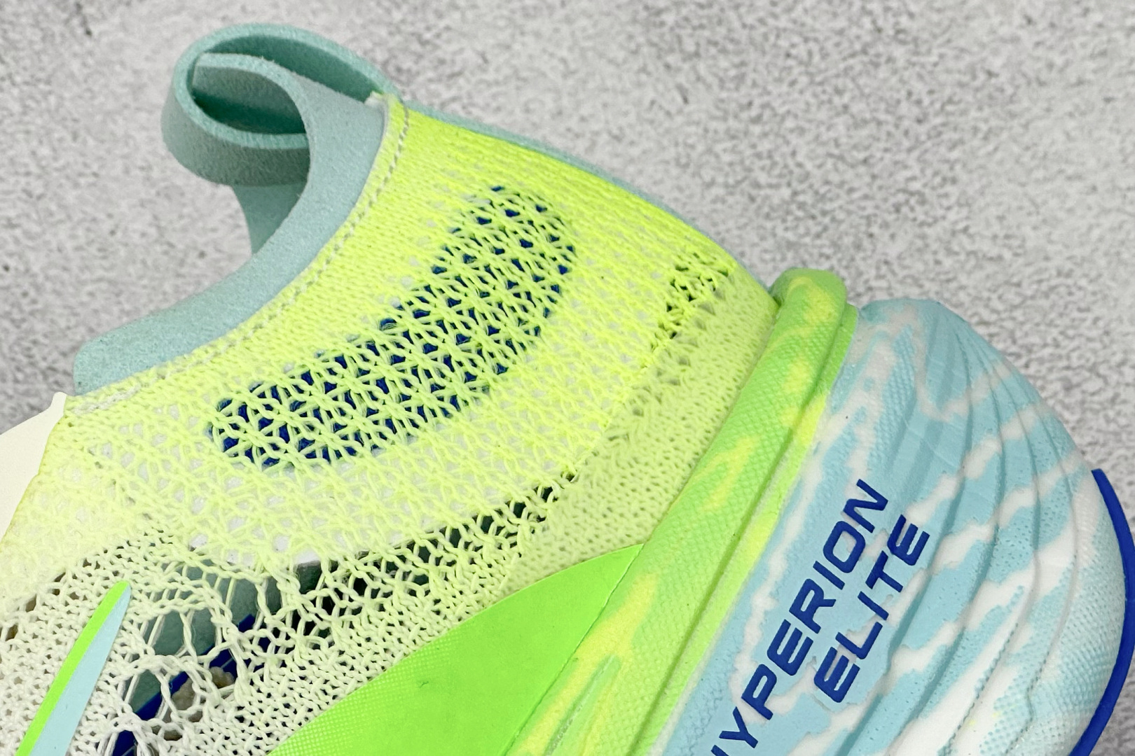 Brooks Hyperion Elite 4 布鲁克斯龙卷风4 休闲透气缓震运动鞋 100053 1D 134