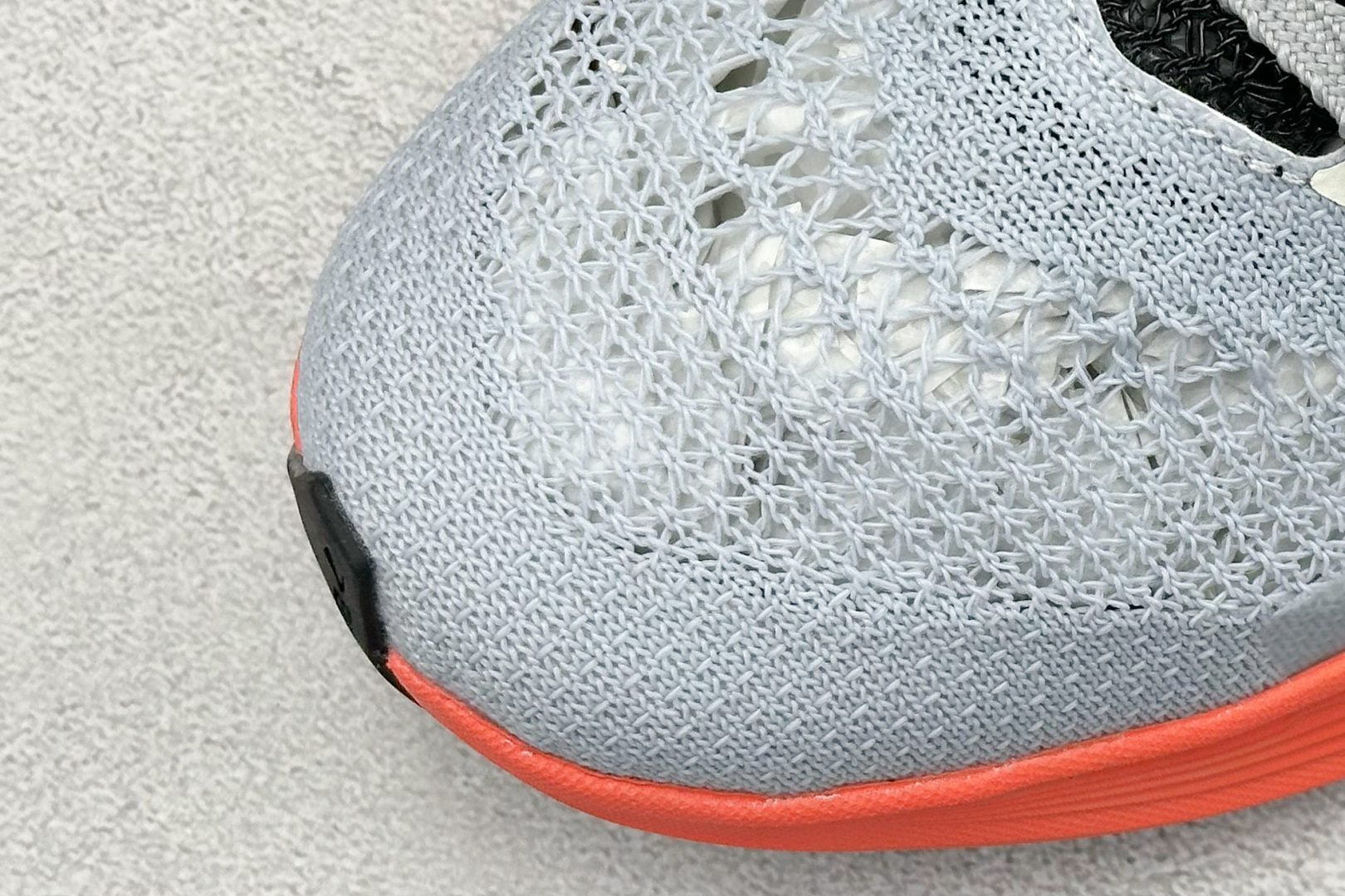 Brooks Hyperion Elite 4 布鲁克斯龙卷风4 休闲透气缓震运动鞋 100046 1D 488