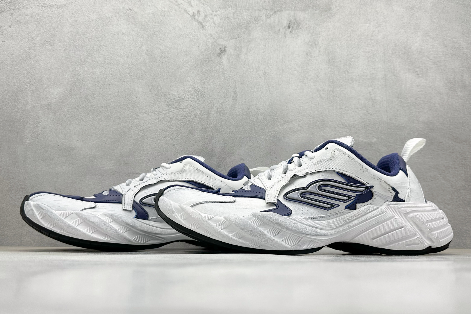 OK版 巴黎16代 Balenciaga 巴黎世家 825418-WDWTS-4090