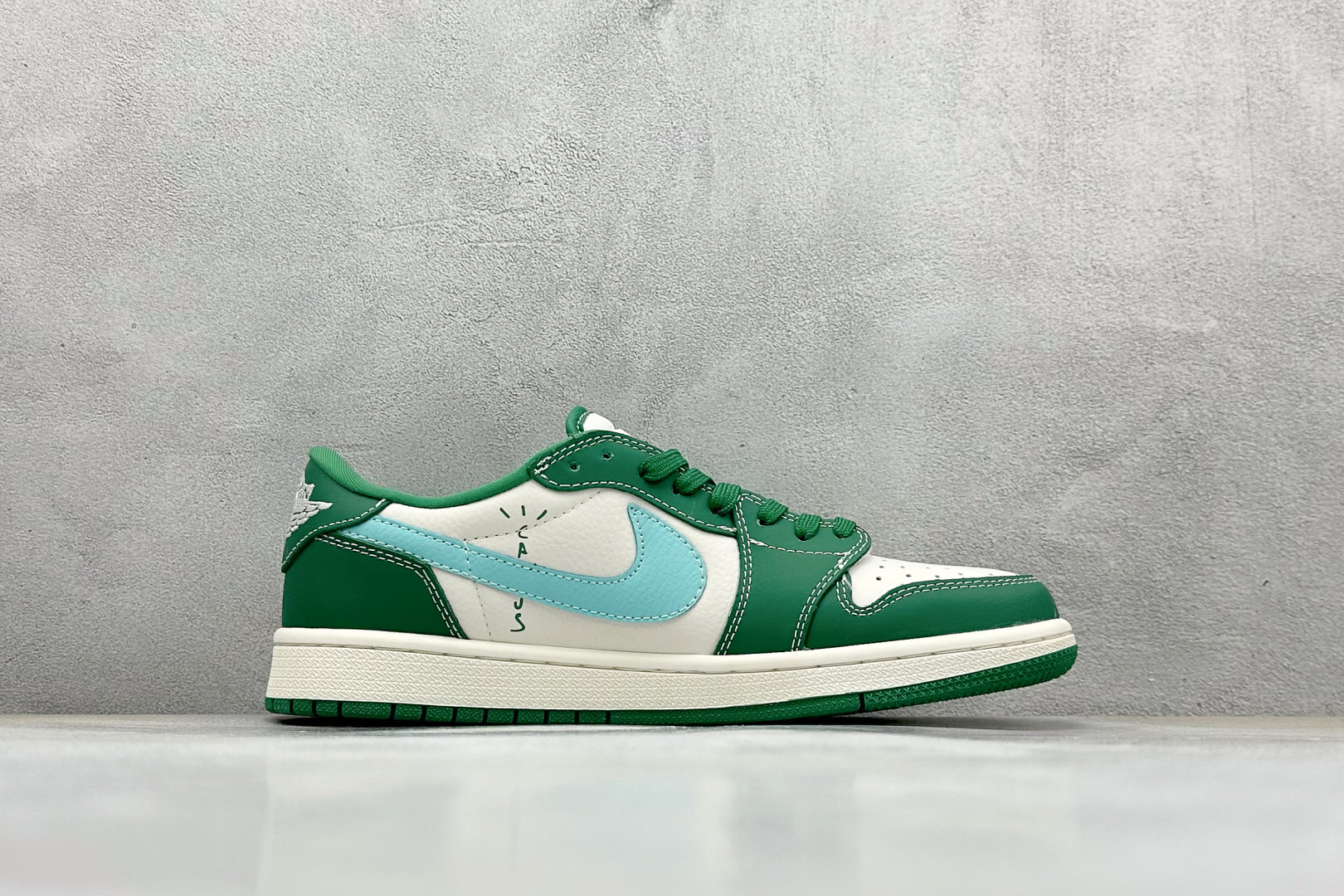 Travis Scott x Fragment Design x Air Jordan 1 Low OG SP AJ1 艾米联名 米绿爱心 低帮文化休闲板鞋 LD2025-030