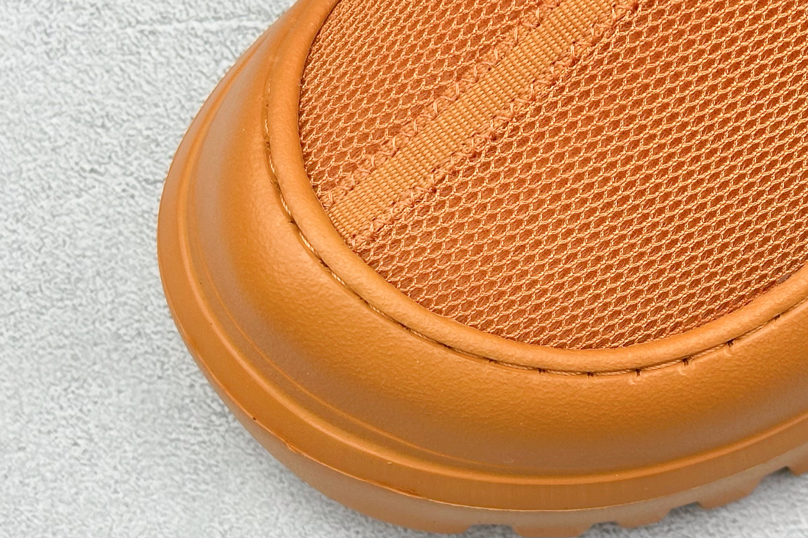 UGG GoldenGlow Slide 简约时尚 EVA 防磨一脚蹬拖鞋 1166912