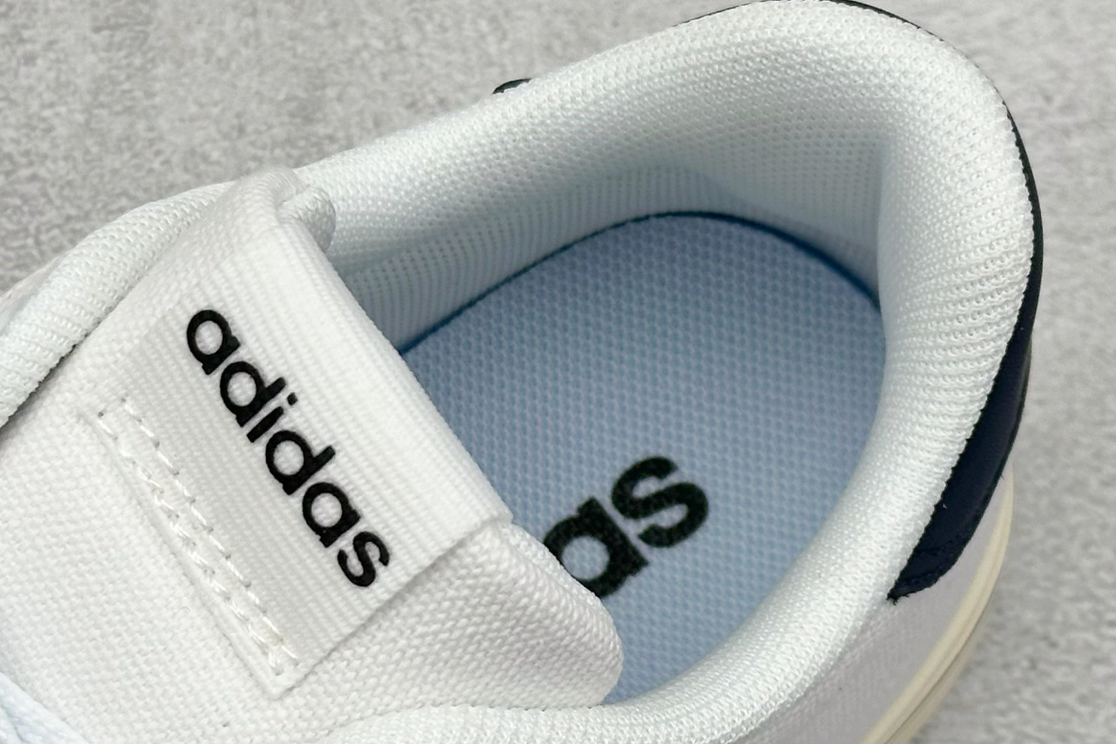 140 GX版 Adidas Barreda Daily 4.0 阿迪舒适减震低帮休闲板鞋 JH6923-008