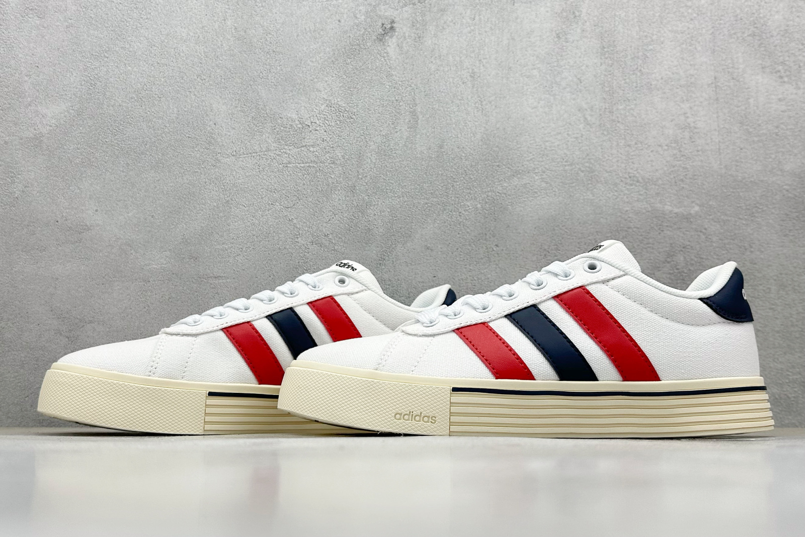 140 GX版 Adidas Barreda Daily 4.0 阿迪舒适减震低帮休闲板鞋 JH6923-008