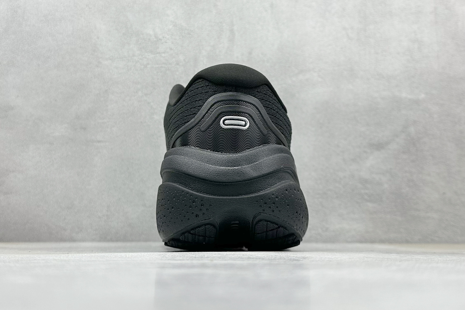 180 Z版 Brooks 布鲁克斯 Hyperion Max 2 超弹轻盈跑步鞋 110431 1D 020