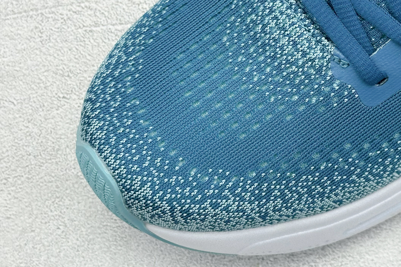 180 Z版 Brooks 布鲁克斯 Hyperion Max 2 超弹轻盈跑步鞋 110431 1D 431