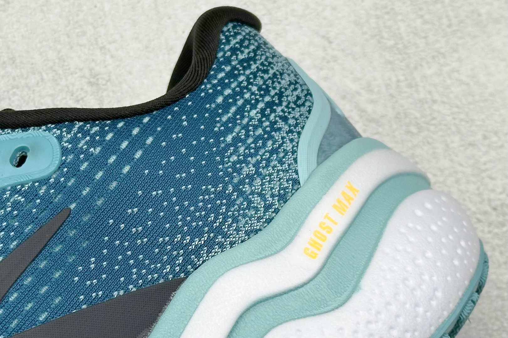 180 Z版 Brooks 布鲁克斯 Hyperion Max 2 超弹轻盈跑步鞋 110431 1D 431