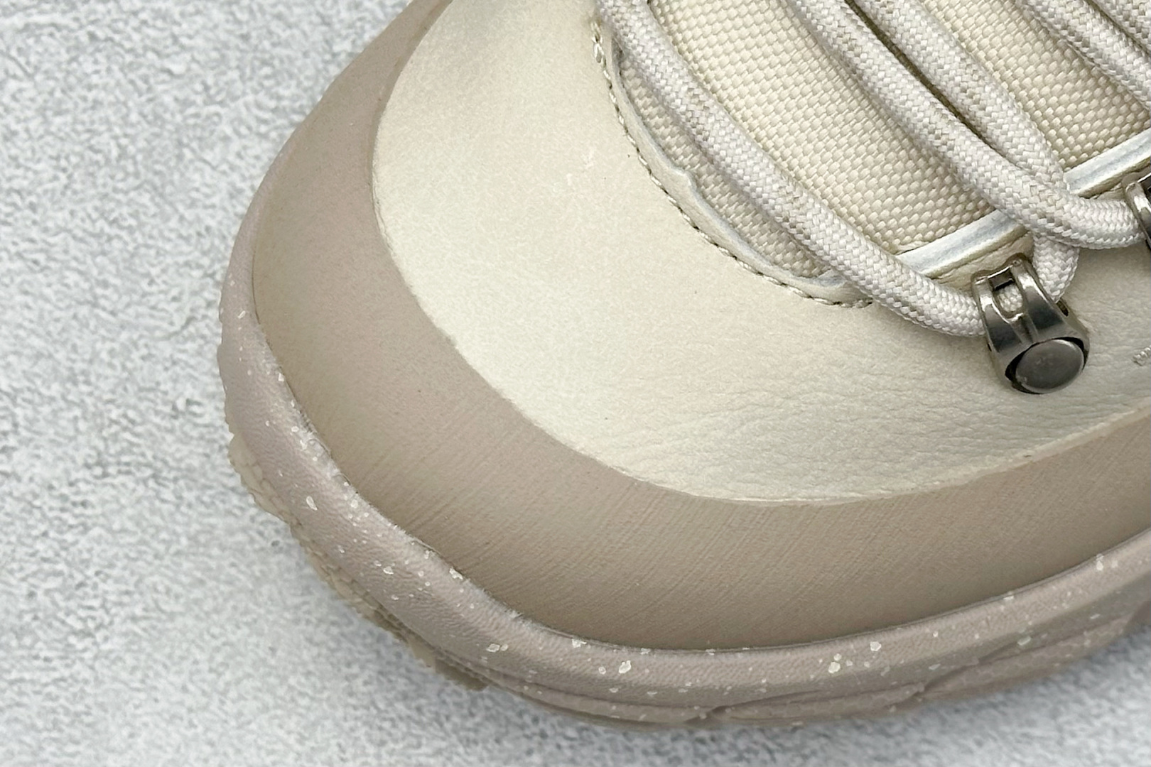 220 HOKA ONE ONE Tor Summit 舒适简约登山运动鞋 1157070