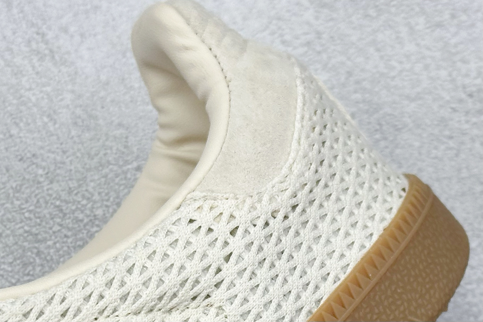 140 X版 Addis Original Samba 复古桑巴板鞋 KK3528