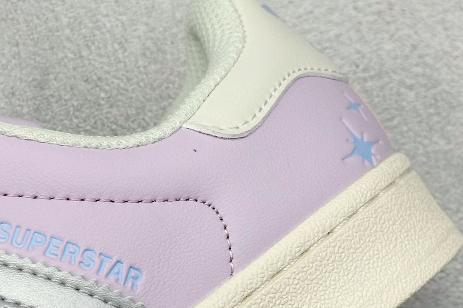 140 AD Originals Superstar 贝壳头 JQ8776