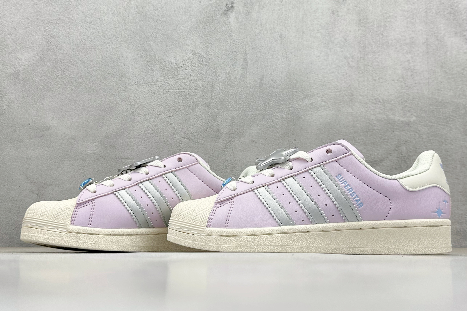 140 AD Originals Superstar 贝壳头 JQ8776