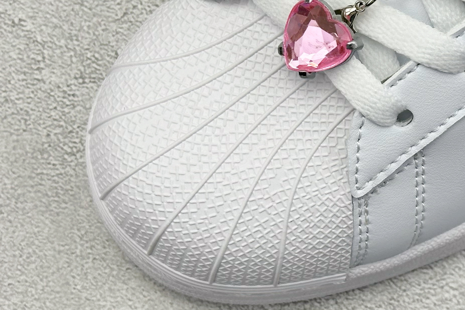 140 AD Originals Superstar 贝壳头 JQ8777-Chinese UA Cheap High Quatity Brand Clothes Bags handbags Sneakers wholesale wholesaler seller from China Factory suppliers Fashion Clothing Shoes best Quality Beautiful Price 140 AD Originals Superstar 贝壳头 JQ8777