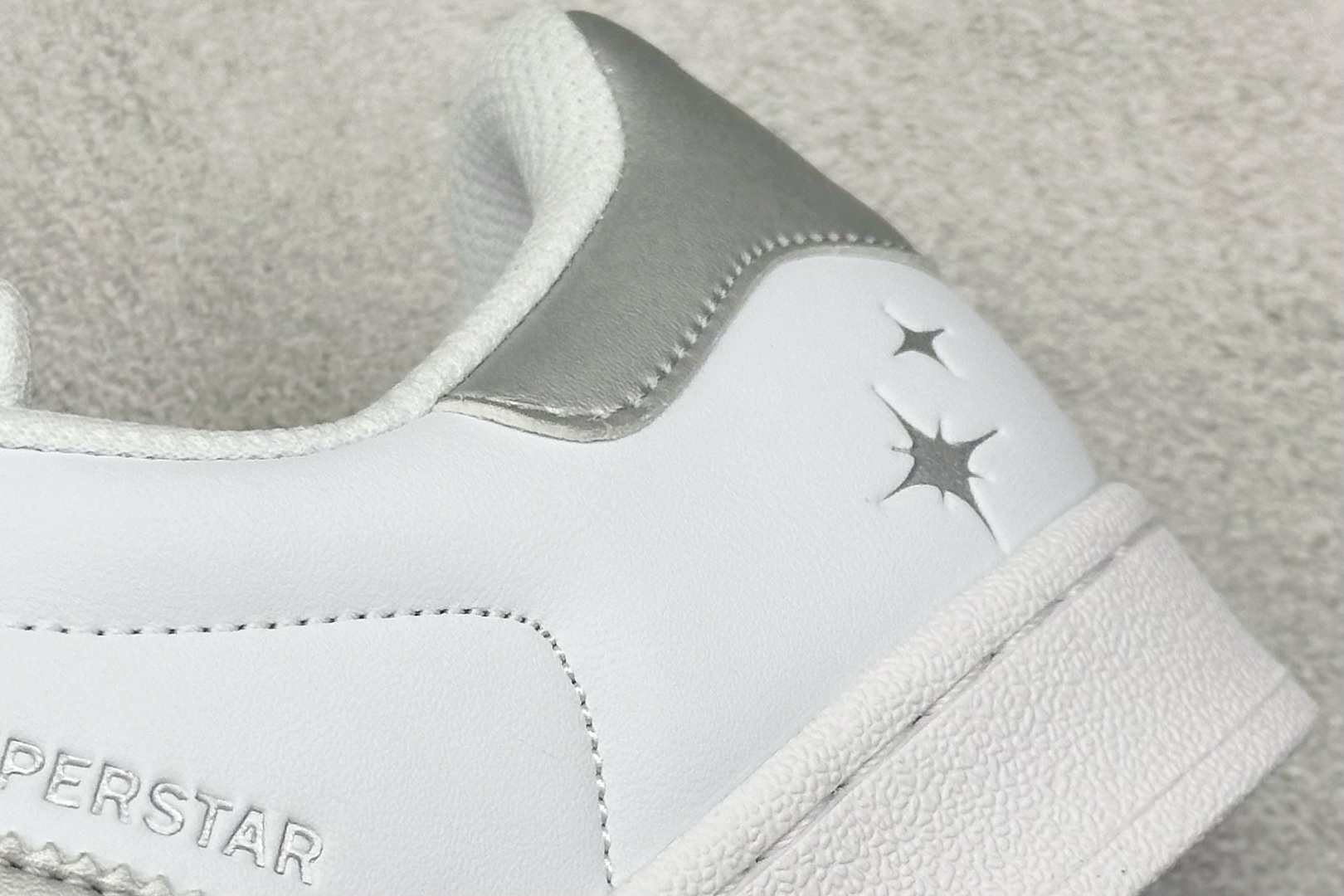 140 AD Originals Superstar 贝壳头 JQ8777-Chinese UA Cheap High Quatity Brand Clothes Bags handbags Sneakers wholesale wholesaler seller from China Factory suppliers Fashion Clothing Shoes best Quality Beautiful Price 140 AD Originals Superstar 贝壳头 JQ8777