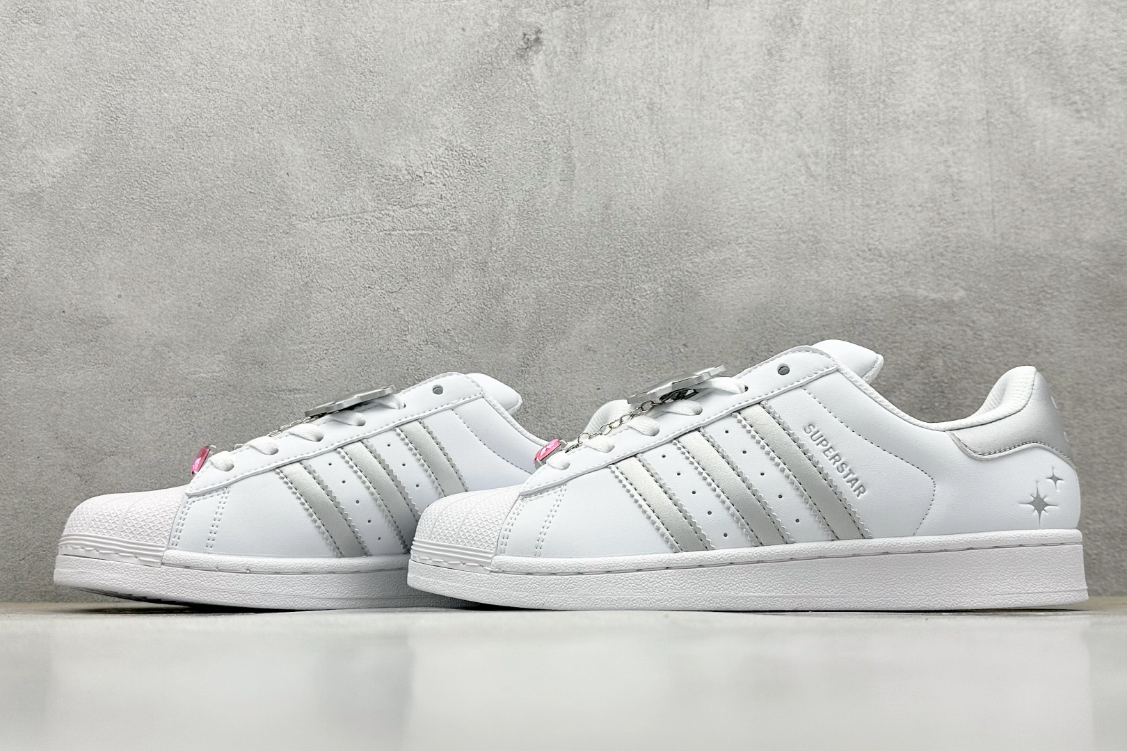 140 AD Originals Superstar 贝壳头 JQ8777-Chinese UA Cheap High Quatity Brand Clothes Bags handbags Sneakers wholesale wholesaler seller from China Factory suppliers Fashion Clothing Shoes best Quality Beautiful Price 140 AD Originals Superstar 贝壳头 JQ8777