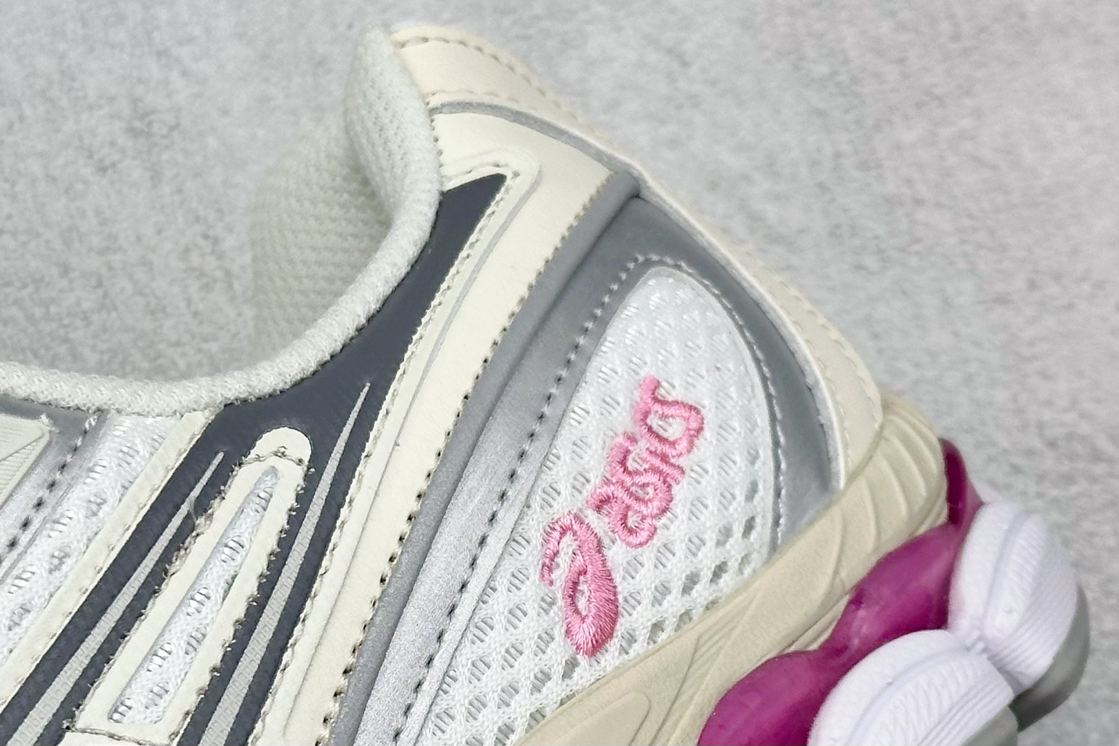 200 GW版 Asics GEL-N 亚瑟士防滑耐磨透气低帮运动休闲鞋-Chinese UA Cheap High Quatity Brand Clothes Bags handbags Sneakers wholesale wholesaler seller from China Factory suppliers Fashion Clothing Shoes best Quality Beautiful Price 200 GW版 Asics GEL-N 亚瑟士防滑耐磨透气低帮运动休闲鞋