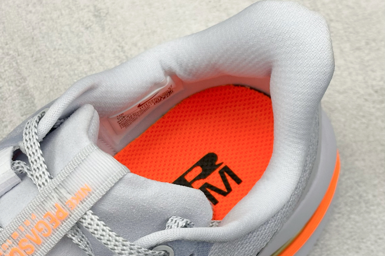 260 YH版 Nike Air Zoom Pegasus Premium 耐克网面全掌气垫缓震跑鞋 HQ2592-002-Chinese UA Cheap High Quatity Brand Clothes Bags handbags Sneakers wholesale wholesaler seller from China Factory suppliers Fashion Clothing Shoes best Quality Beautiful Price 260 YH版 Nike Air Zoom Pegasus Premium 耐克网面全掌气垫缓震跑鞋 HQ2592-002