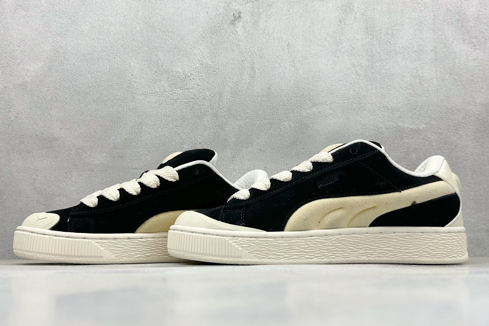 170 TG版 PUMA Suede XL 百搭单品 彪马 防滑耐磨低帮板鞋 399415-01-Chinese UA Cheap High Quatity Brand Clothes Bags handbags Sneakers wholesale wholesaler seller from China Factory suppliers Fashion Clothing Shoes best Quality Beautiful Price 170 TG版 PUMA Suede XL 百搭单品 彪马 防滑耐磨低帮板鞋 399415-01