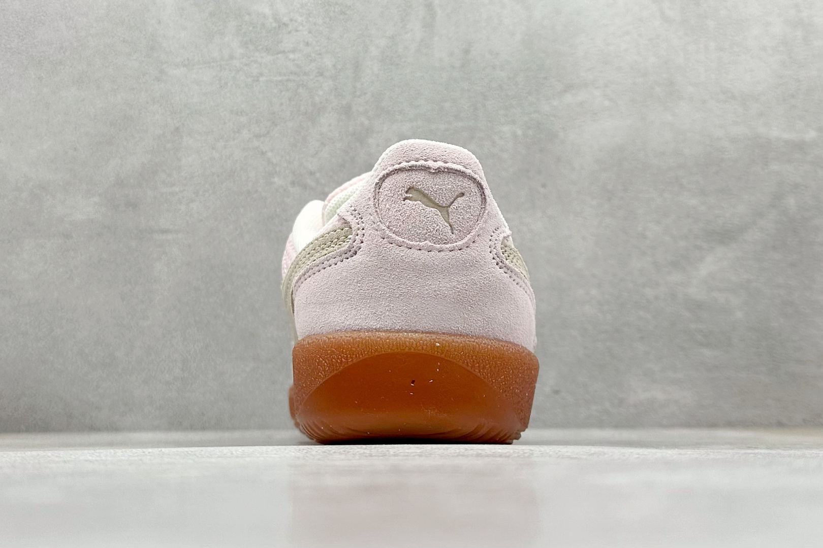 160 TG版 Puma Palermo 复古单品彪马 防滑耐磨低帮德训板鞋 403954-01-Chinese UA Cheap High Quatity Brand Clothes Bags handbags Sneakers wholesale wholesaler seller from China Factory suppliers Fashion Clothing Shoes best Quality Beautiful Price 160 TG版 Puma Palermo 复古单品彪马 防滑耐磨低帮德训板鞋 403954-01