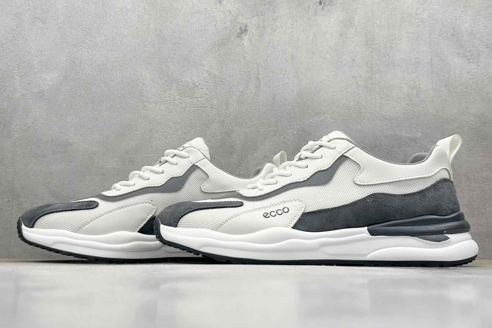 280 Ecco 爱步 2023夏季新款潮流拼接华夫复古老爹鞋 689373-Chinese UA Cheap High Quatity Brand Clothes Bags handbags Sneakers wholesale wholesaler seller from China Factory suppliers Fashion Clothing Shoes best Quality Beautiful Price 280 Ecco 爱步 2023夏季新款潮流拼接华夫复古老爹鞋 689373