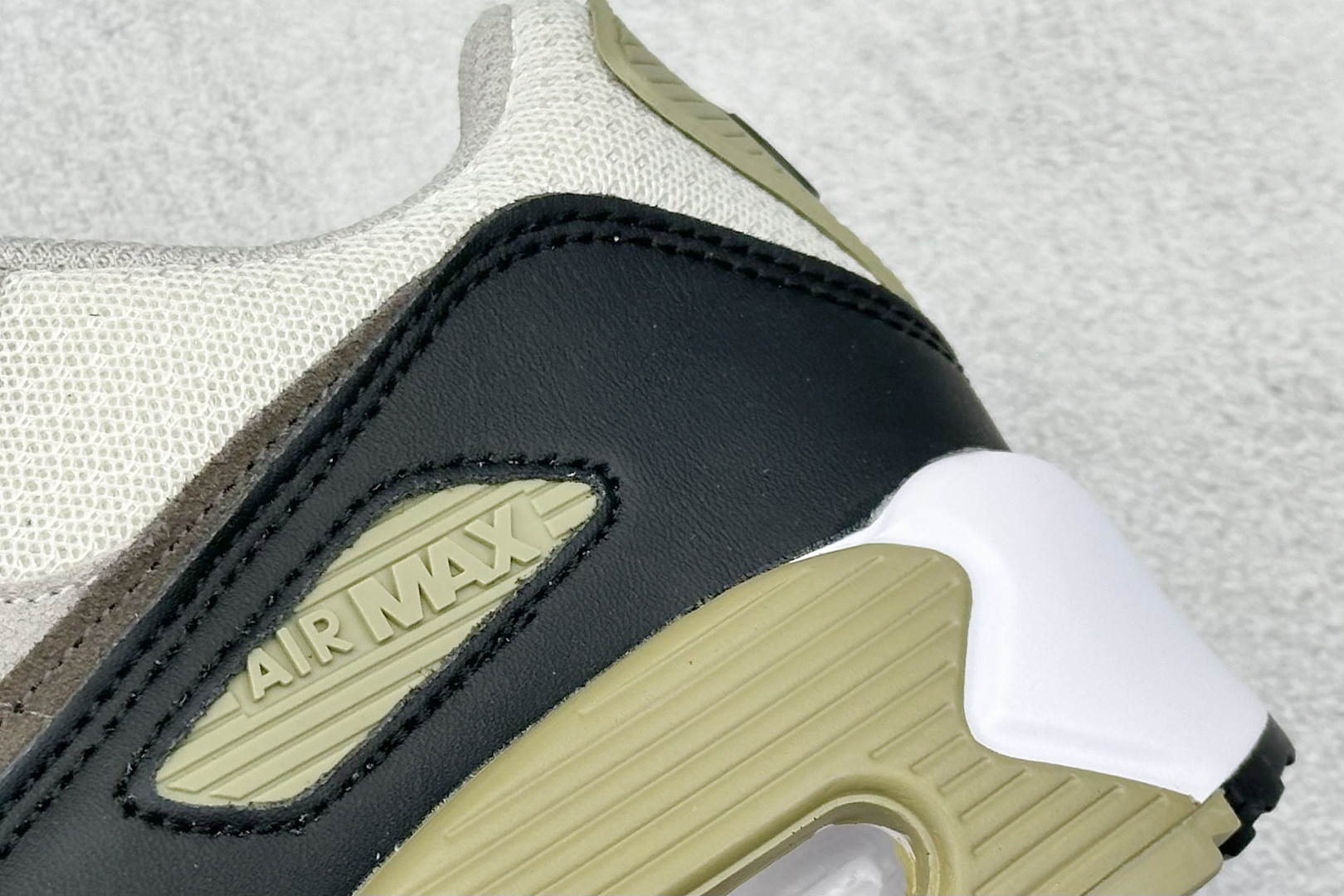 180 NK Air MAX 90 气垫复古减震跑步鞋 AJ1285-101-Chinese UA Cheap High Quatity Brand Clothes Bags handbags Sneakers wholesale wholesaler seller from China Factory suppliers Fashion Clothing Shoes best Quality Beautiful Price 180 NK Air MAX 90 气垫复古减震跑步鞋 AJ1285-101