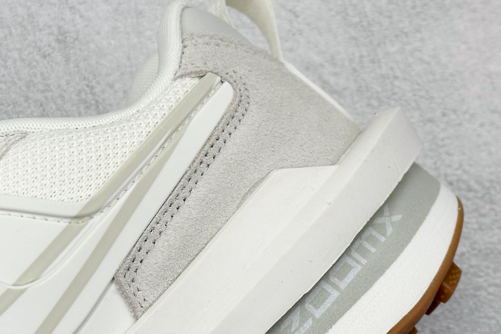 290 S版 Sacai x Nike Zegamadome SP 联名款 机能风休闲运动鞋 HQ8618-005-Chinese UA Cheap High Quatity Brand Clothes Bags handbags Sneakers wholesale wholesaler seller from China Factory suppliers Fashion Clothing Shoes best Quality Beautiful Price 290 S版 Sacai x Nike Zegamadome SP 联名款 机能风休闲运动鞋 HQ8618-005