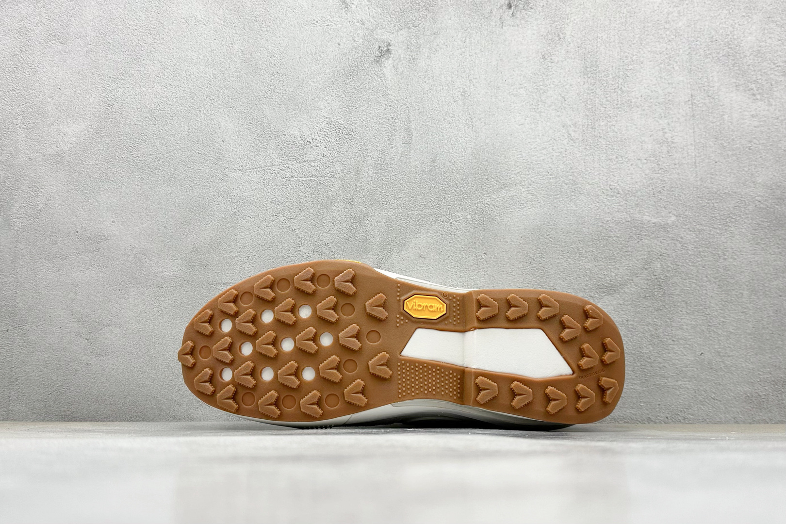 290 S版 Sacai x Nike Zegamadome SP 联名款 机能风休闲运动鞋 HQ8618-005-Chinese UA Cheap High Quatity Brand Clothes Bags handbags Sneakers wholesale wholesaler seller from China Factory suppliers Fashion Clothing Shoes best Quality Beautiful Price 290 S版 Sacai x Nike Zegamadome SP 联名款 机能风休闲运动鞋 HQ8618-005