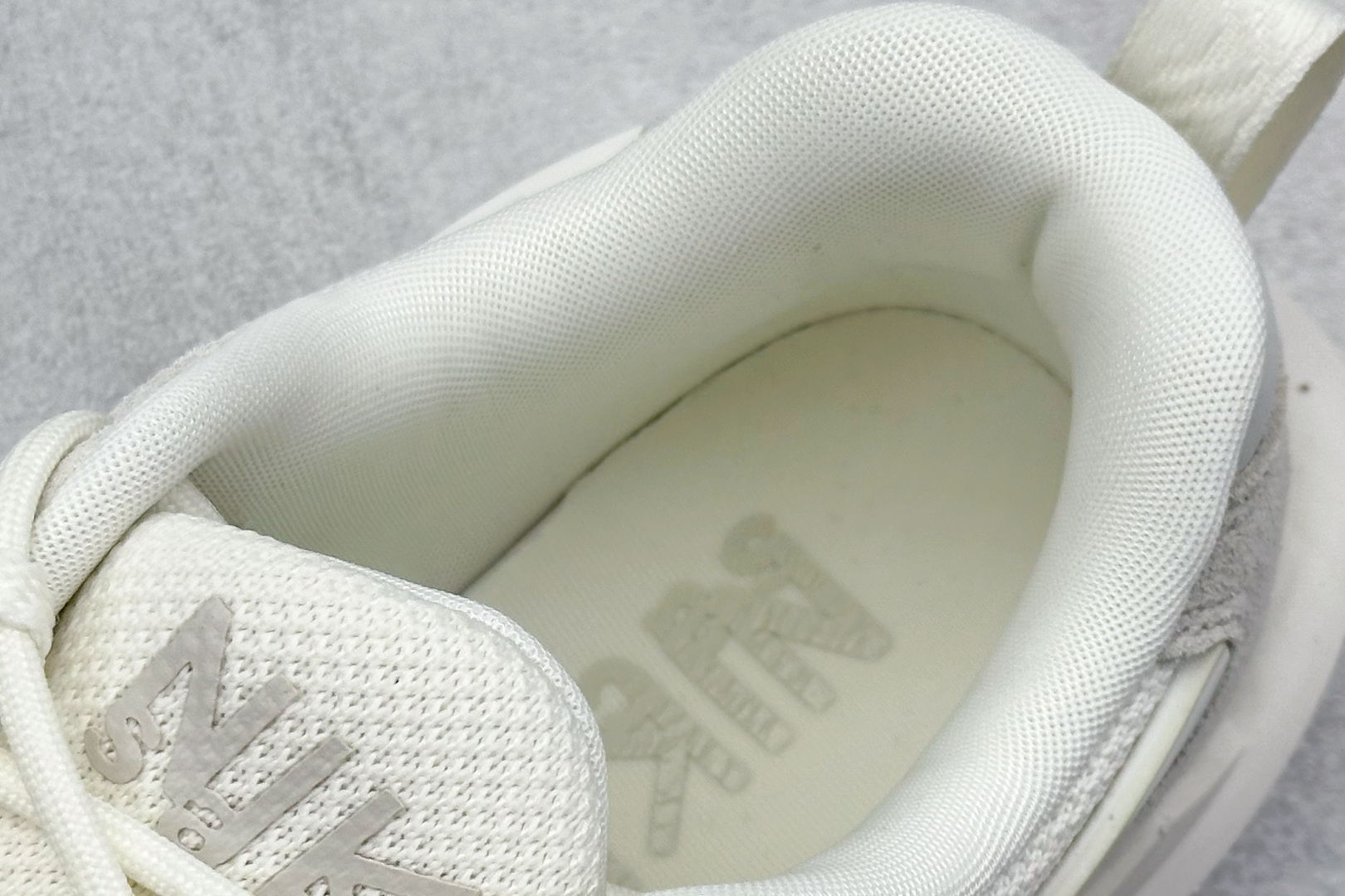 290 S版 Sacai x Nike Zegamadome SP 联名款 机能风休闲运动鞋 HQ8618-005-Chinese UA Cheap High Quatity Brand Clothes Bags handbags Sneakers wholesale wholesaler seller from China Factory suppliers Fashion Clothing Shoes best Quality Beautiful Price 290 S版 Sacai x Nike Zegamadome SP 联名款 机能风休闲运动鞋 HQ8618-005