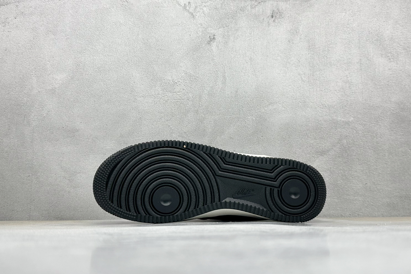 260 SC版 Nike Air Force 1'07 Low 斯图西联名 深灰织布 空军一号低帮休闲板鞋 LW9279-002