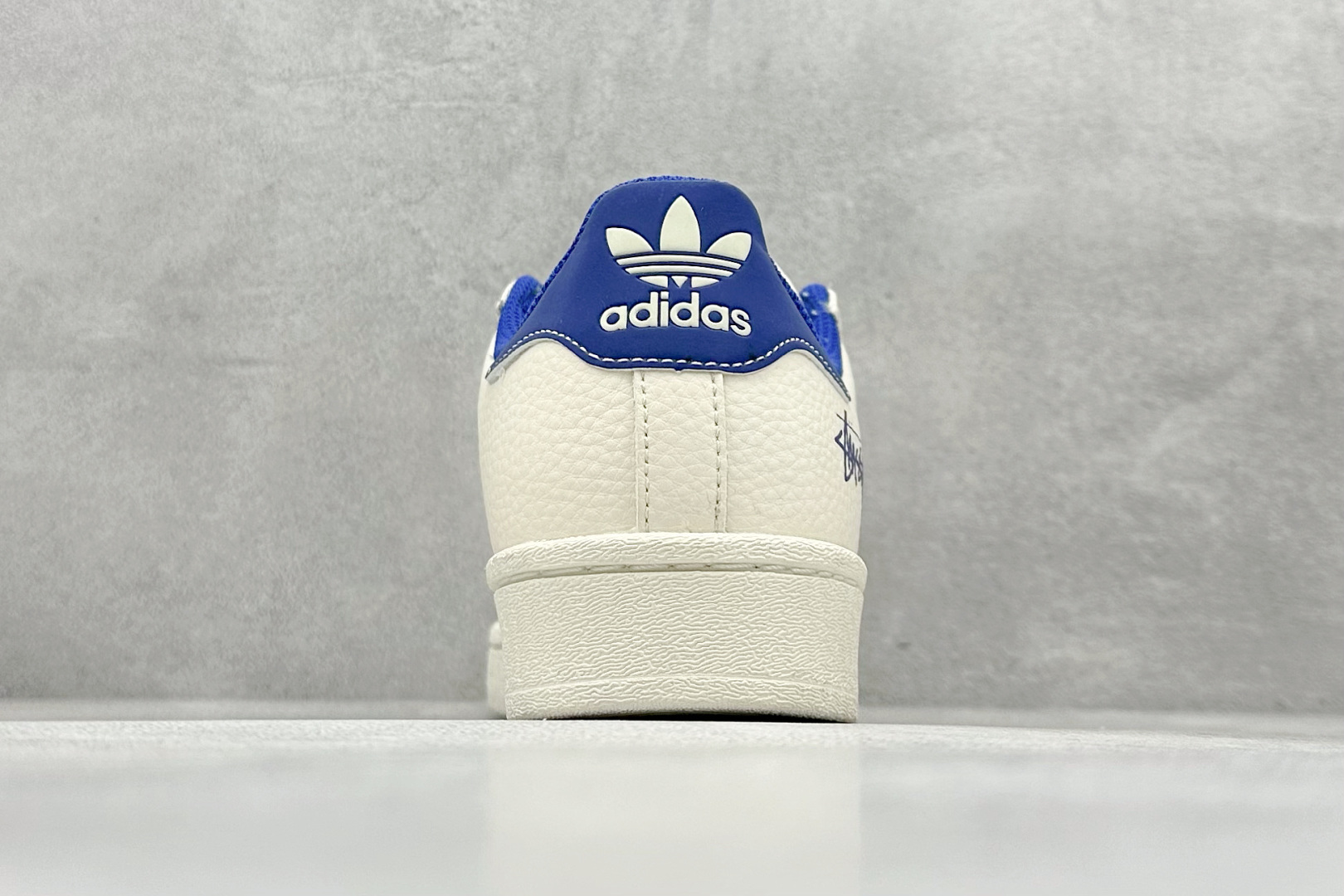 240 AD Originals Superstar x 斯图西 XG0009-Chinese UA Cheap High Quatity Brand Clothes Bags handbags Sneakers wholesale wholesaler seller from China Factory suppliers Fashion Clothing Shoes best Quality Beautiful Price 240 AD Originals Superstar x 斯图西 XG0009