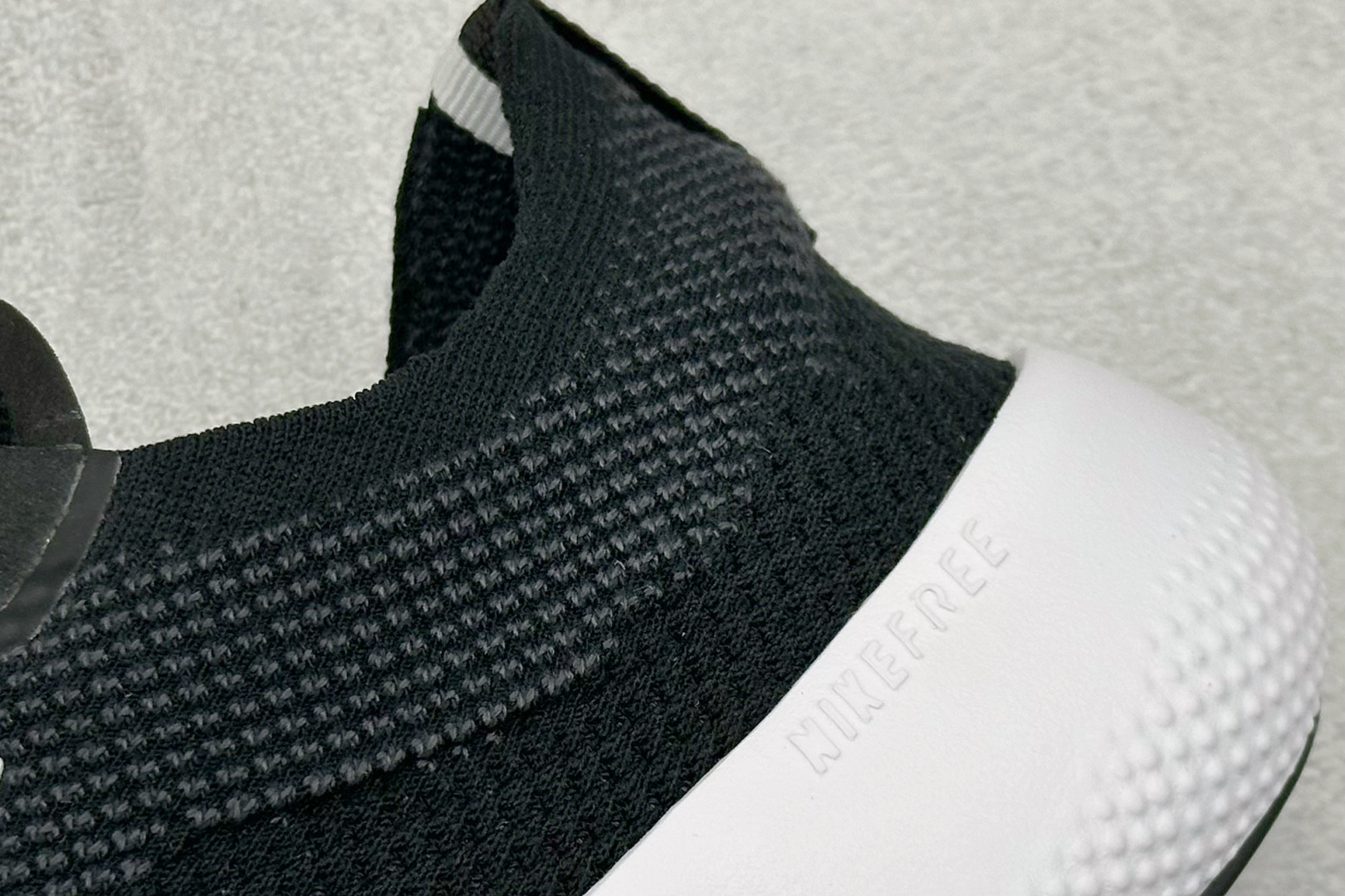 140 NK Free 2025 赤足透气缓震运动跑鞋 HF1078-002