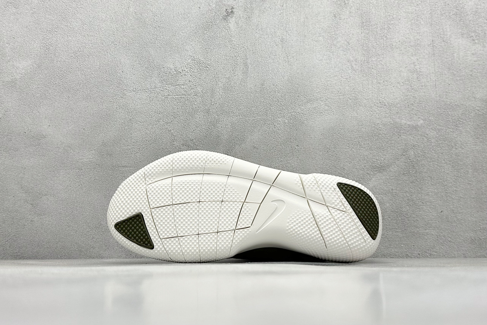 140 NK Free 2025 赤足透气缓震运动跑鞋 HF1078-200-Chinese UA Cheap High Quatity Brand Clothes Bags handbags Sneakers wholesale wholesaler seller from China Factory suppliers Fashion Clothing Shoes best Quality Beautiful Price 140 NK Free 2025 赤足透气缓震运动跑鞋 HF1078-200