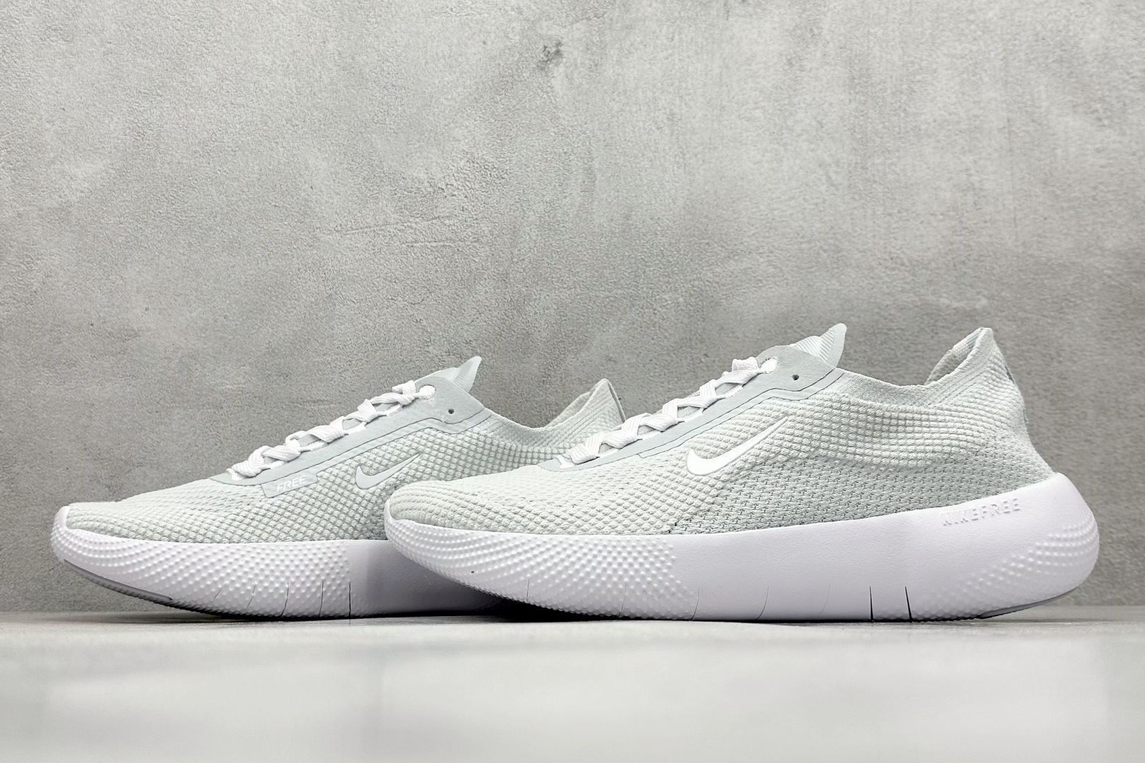 140 NK Free 2025 赤足透气缓震运动跑鞋 HF1078-100-Chinese UA Cheap High Quatity Brand Clothes Bags handbags Sneakers wholesale wholesaler seller from China Factory suppliers Fashion Clothing Shoes best Quality Beautiful Price 140 NK Free 2025 赤足透气缓震运动跑鞋 HF1078-100