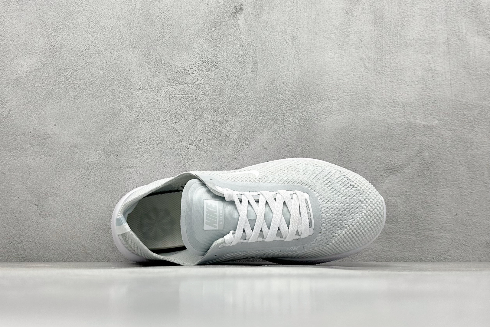 140 NK Free 2025 赤足透气缓震运动跑鞋 HF1078-100-Chinese UA Cheap High Quatity Brand Clothes Bags handbags Sneakers wholesale wholesaler seller from China Factory suppliers Fashion Clothing Shoes best Quality Beautiful Price 140 NK Free 2025 赤足透气缓震运动跑鞋 HF1078-100