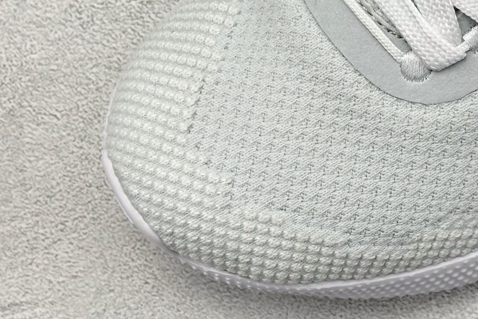 140 NK Free 2025 赤足透气缓震运动跑鞋 HF1078-100-Chinese UA Cheap High Quatity Brand Clothes Bags handbags Sneakers wholesale wholesaler seller from China Factory suppliers Fashion Clothing Shoes best Quality Beautiful Price 140 NK Free 2025 赤足透气缓震运动跑鞋 HF1078-100