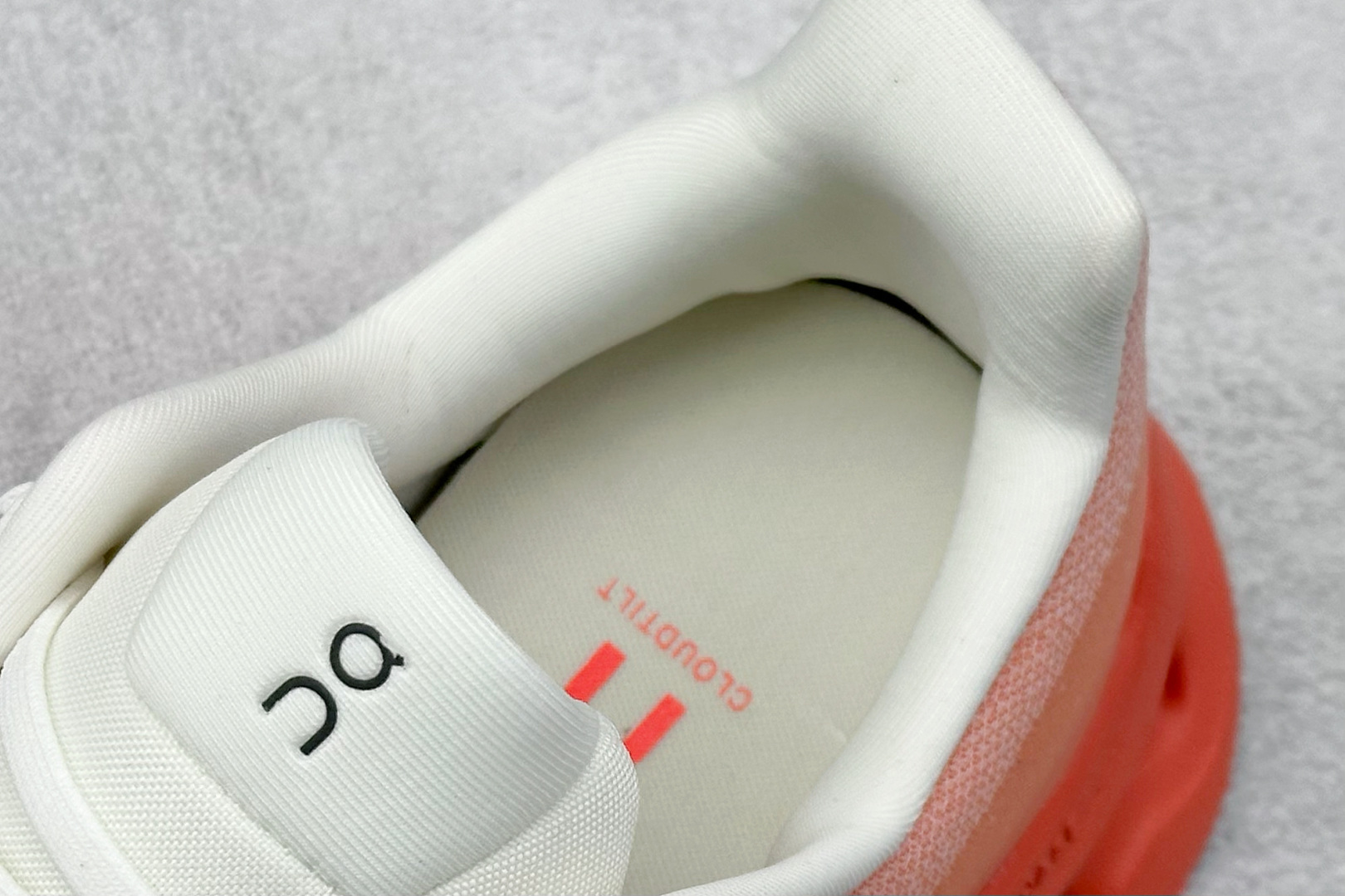 190 YH版 On Cloudmonster 昂跑减震生活休闲鞋-Chinese UA Cheap High Quatity Brand Clothes Bags handbags Sneakers wholesale wholesaler seller from China Factory suppliers Fashion Clothing Shoes best Quality Beautiful Price 190 YH版 On Cloudmonster 昂跑减震生活休闲鞋