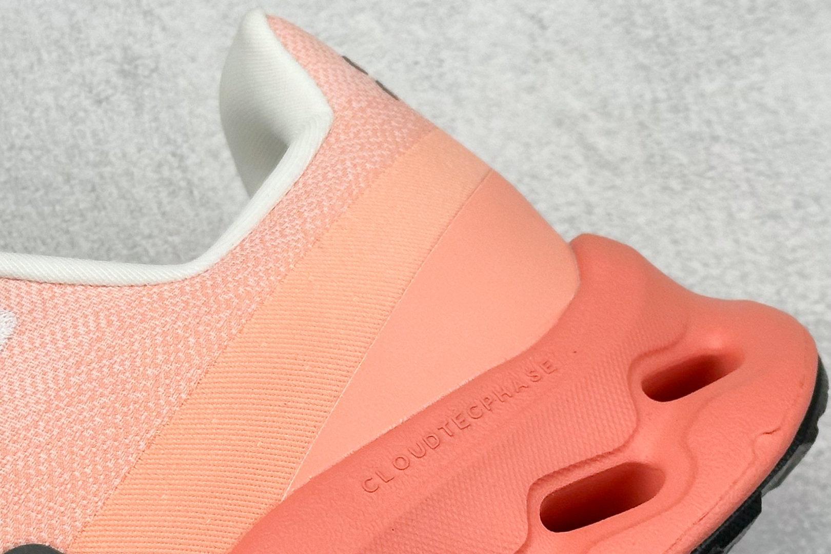 190 YH版 On Cloudmonster 昂跑减震生活休闲鞋-Chinese UA Cheap High Quatity Brand Clothes Bags handbags Sneakers wholesale wholesaler seller from China Factory suppliers Fashion Clothing Shoes best Quality Beautiful Price 190 YH版 On Cloudmonster 昂跑减震生活休闲鞋