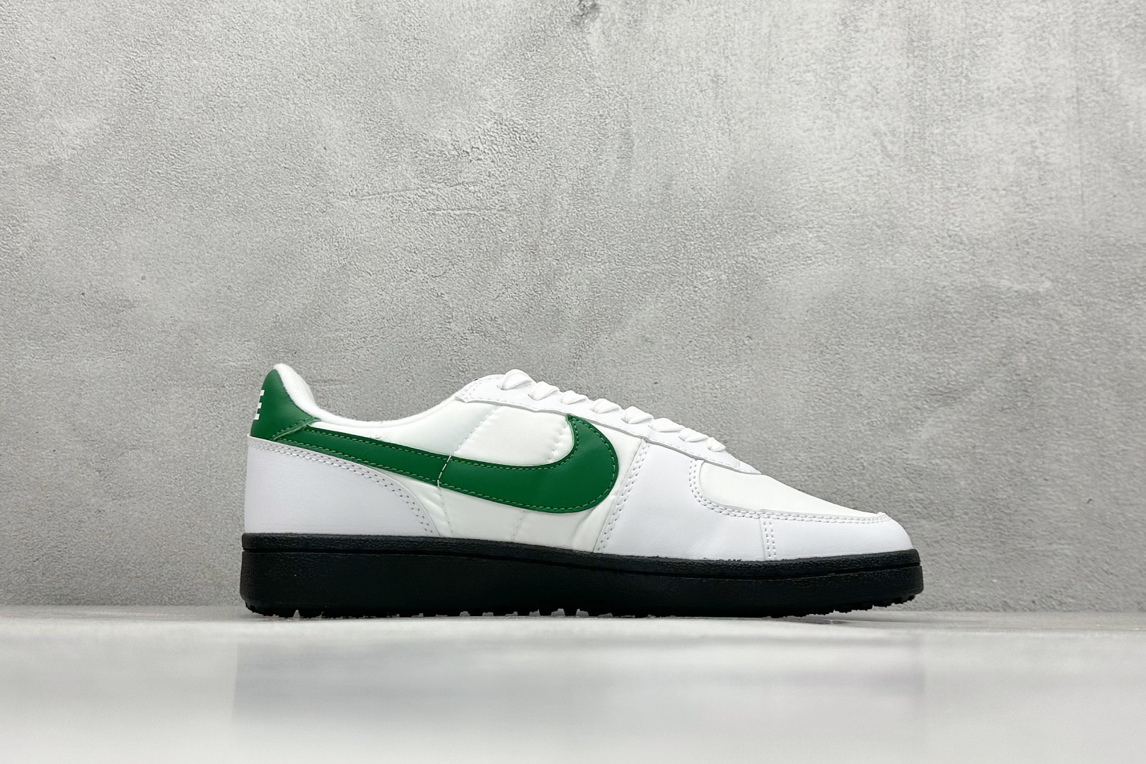 160 NK Field General 82 美式复古球鞋板鞋 随着复古球鞋文化的复兴 FZ5593-103-Chinese UA Cheap High Quatity Brand Clothes Bags handbags Sneakers wholesale wholesaler seller from China Factory suppliers Fashion Clothing Shoes best Quality Beautiful Price 160 NK Field General 82 美式复古球鞋板鞋 随着复古球鞋文化的复兴 FZ5593-103