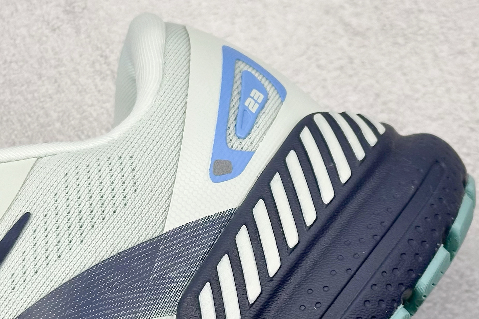 180 Z版 Brooks Adrenaline GTS 23 布鲁克斯网面运动鞋 120381 1B 471-Chinese UA Cheap High Quatity Brand Clothes Bags handbags Sneakers wholesale wholesaler seller from China Factory suppliers Fashion Clothing Shoes best Quality Beautiful Price 180 Z版 Brooks Adrenaline GTS 23 布鲁克斯网面运动鞋 120381 1B 471