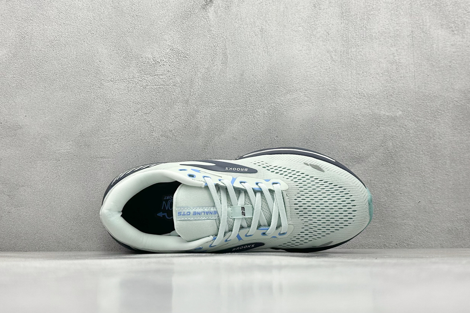 180 Z版 Brooks Adrenaline GTS 23 布鲁克斯网面运动鞋 120381 1B 471-Chinese UA Cheap High Quatity Brand Clothes Bags handbags Sneakers wholesale wholesaler seller from China Factory suppliers Fashion Clothing Shoes best Quality Beautiful Price 180 Z版 Brooks Adrenaline GTS 23 布鲁克斯网面运动鞋 120381 1B 471