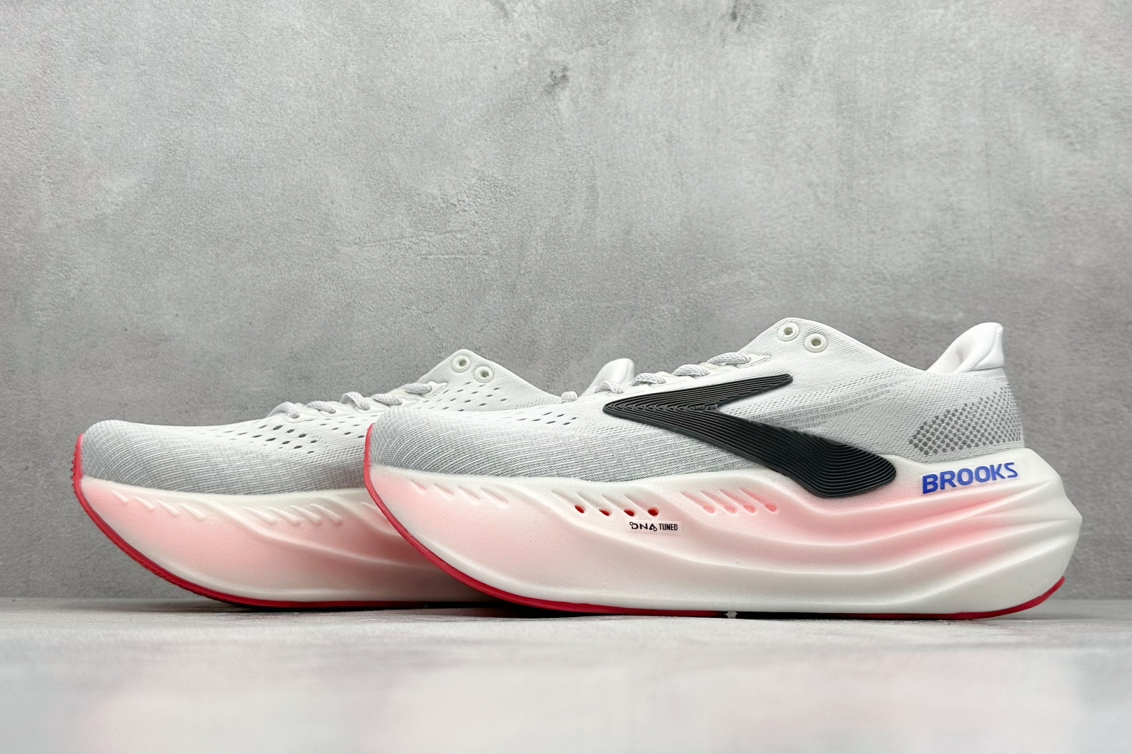 210 Z版 Brooks Glycerin Max 布鲁克斯 男子缓震马拉松慢跑鞋 120436 1B 118-Chinese UA Cheap High Quatity Brand Clothes Bags handbags Sneakers wholesale wholesaler seller from China Factory suppliers Fashion Clothing Shoes best Quality Beautiful Price 210 Z版 Brooks Glycerin Max 布鲁克斯 男子缓震马拉松慢跑鞋 120436 1B 118