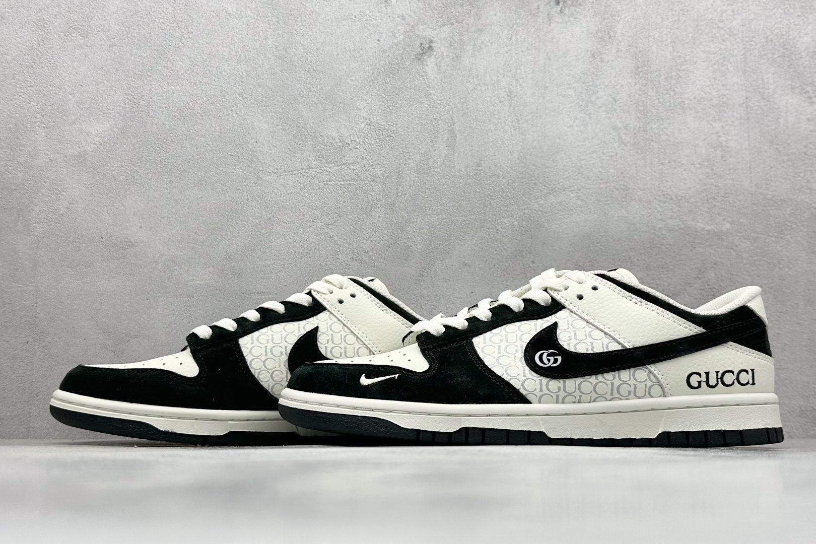 240 XC版 Nk SB Dunk Low 古驰联名 黑白字母 周年高端定制 低帮休闲板鞋 DJ2024-098
