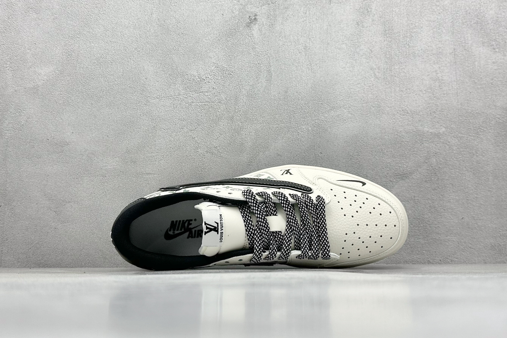 280 XC版 Travis Scott x Fragment Design x Air Jordan 1 Low SP AJ1 乔1 三方联名 金属黑勾 低帮文化休闲板鞋 YX5066-335