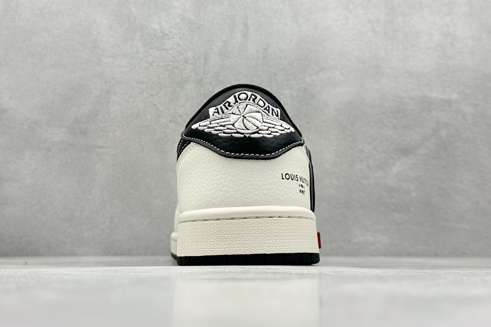 280 XC版 Travis Scott x Fragment Design x Air Jordan 1 Low SP AJ1 乔1 三方联名 金属黑勾 低帮文化休闲板鞋 YX5066-335