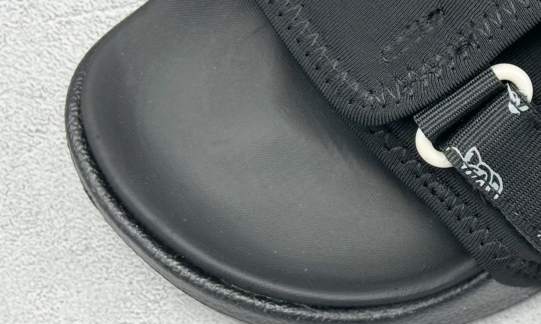 140 adidas originals Adilette Sandal 4.0 休闲运动 沙滩凉鞋 GX2185