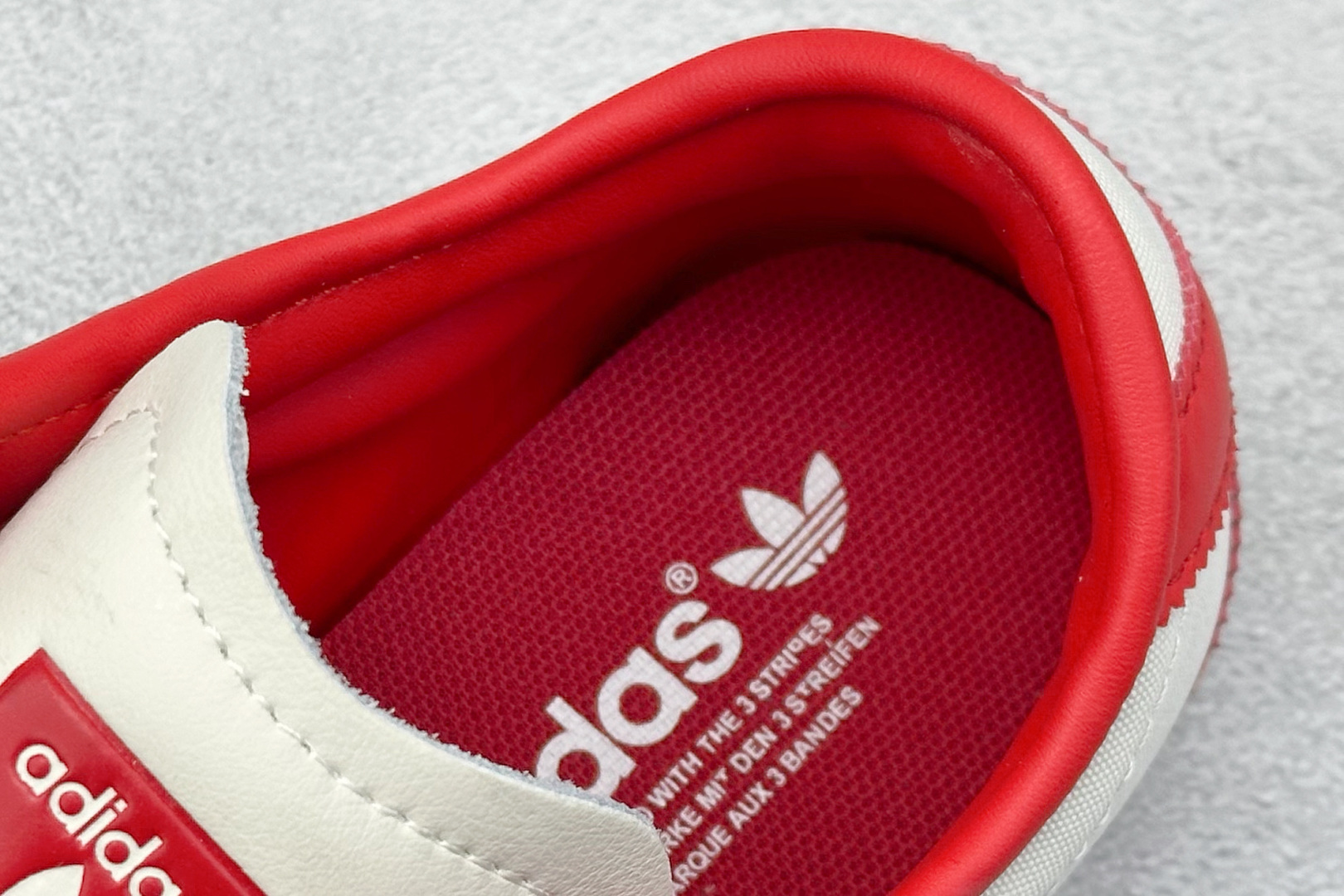 160 AD Originals TOKYO DECON W 东京限定 全新adidas Originals Tokyo W 系列复古百搭薄底德训风低帮休闲运动鞋 生胶底 JI3300-Chinese UA Cheap High Quatity Brand Clothes Bags handbags Sneakers wholesale wholesaler seller from China Factory suppliers Fashion Clothing Shoes best Quality Beautiful Price 160 AD Originals TOKYO DECON W 东京限定 全新adidas Originals Tokyo W 系列复古百搭薄底德训风低帮休闲运动鞋 生胶底 JI3300