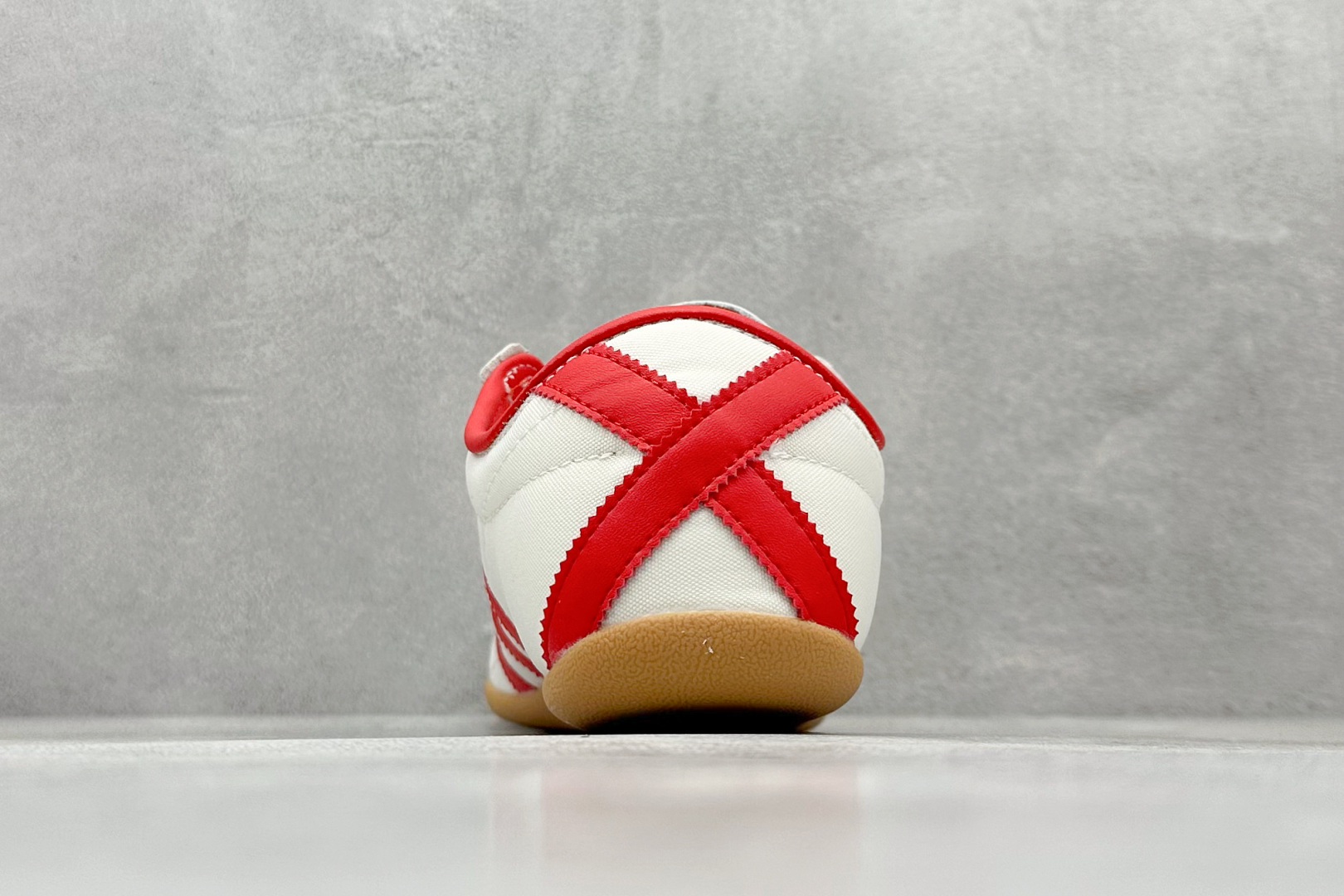 160 AD Originals TOKYO DECON W 东京限定 全新adidas Originals Tokyo W 系列复古百搭薄底德训风低帮休闲运动鞋 生胶底 JI3300-Chinese UA Cheap High Quatity Brand Clothes Bags handbags Sneakers wholesale wholesaler seller from China Factory suppliers Fashion Clothing Shoes best Quality Beautiful Price 160 AD Originals TOKYO DECON W 东京限定 全新adidas Originals Tokyo W 系列复古百搭薄底德训风低帮休闲运动鞋 生胶底 JI3300