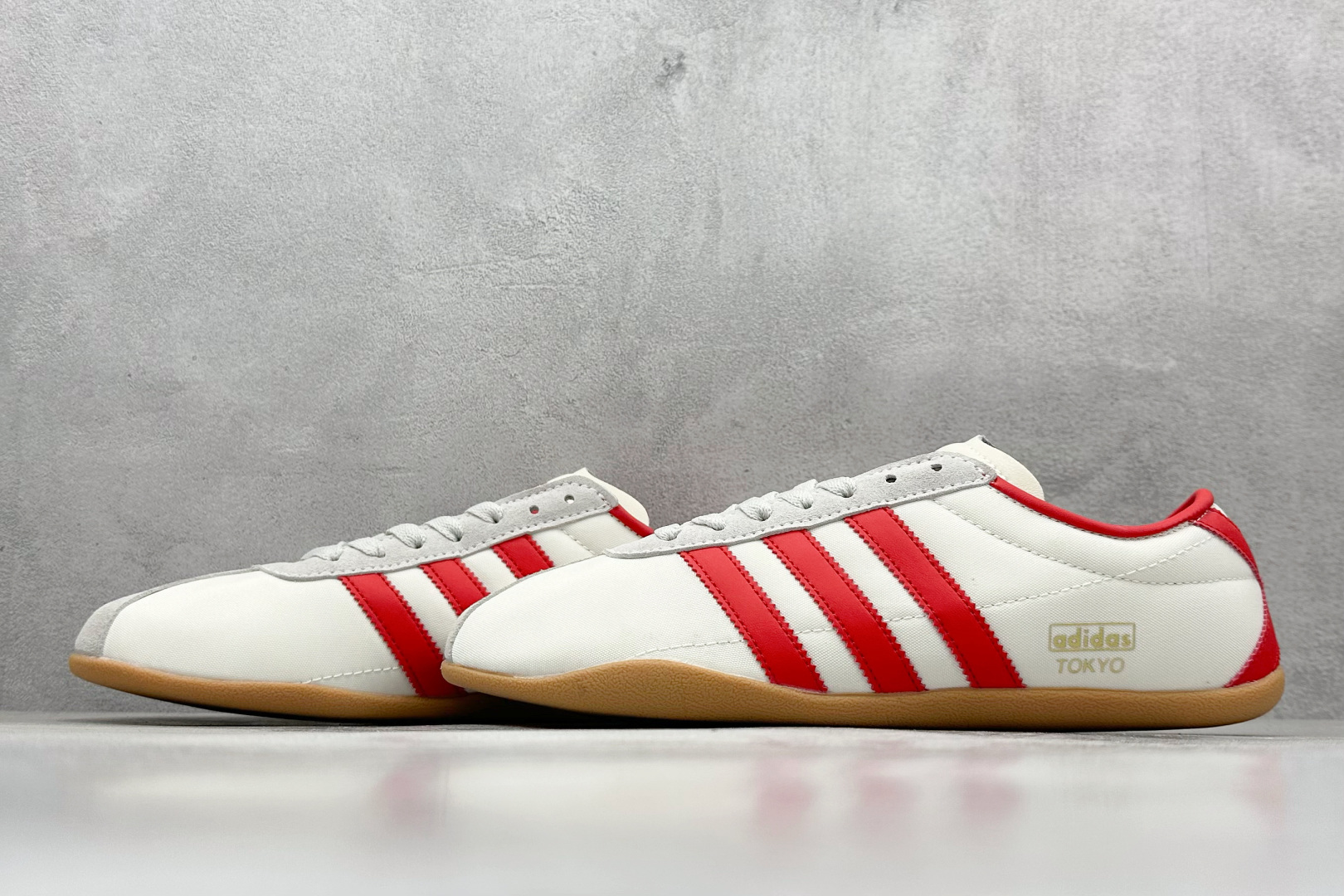 160 AD Originals TOKYO DECON W 东京限定 全新adidas Originals Tokyo W 系列复古百搭薄底德训风低帮休闲运动鞋 生胶底 JI3300-Chinese UA Cheap High Quatity Brand Clothes Bags handbags Sneakers wholesale wholesaler seller from China Factory suppliers Fashion Clothing Shoes best Quality Beautiful Price 160 AD Originals TOKYO DECON W 东京限定 全新adidas Originals Tokyo W 系列复古百搭薄底德训风低帮休闲运动鞋 生胶底 JI3300